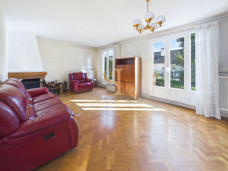 Maison - 110 m² - 5 pièces