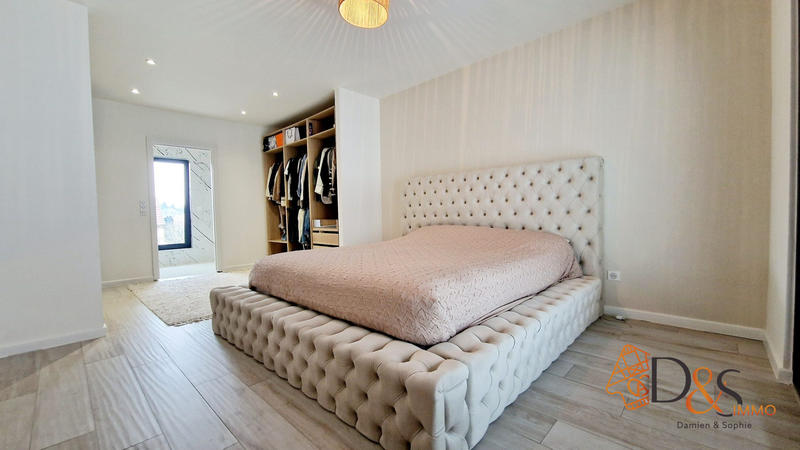 Maison - 146 m² - 5 pièces