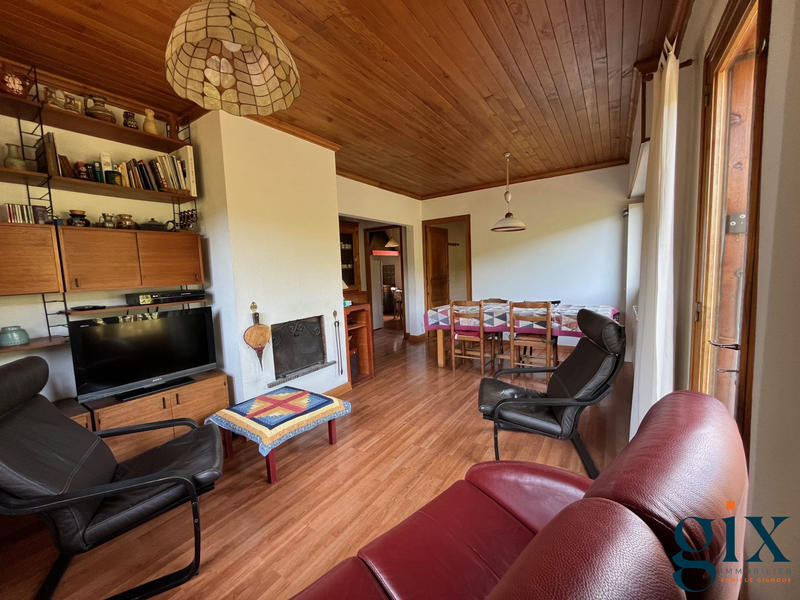 Châlet - 101 m² - 5 pièces