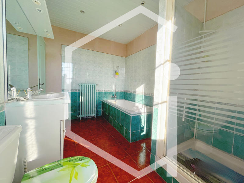 Maison - 138 m² - 3 pièces