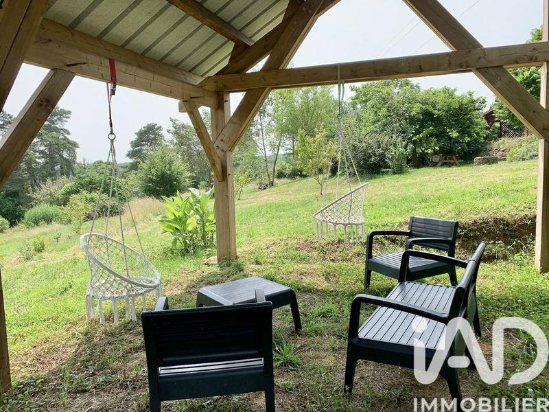 Maison - 470 m² - 11 pièces