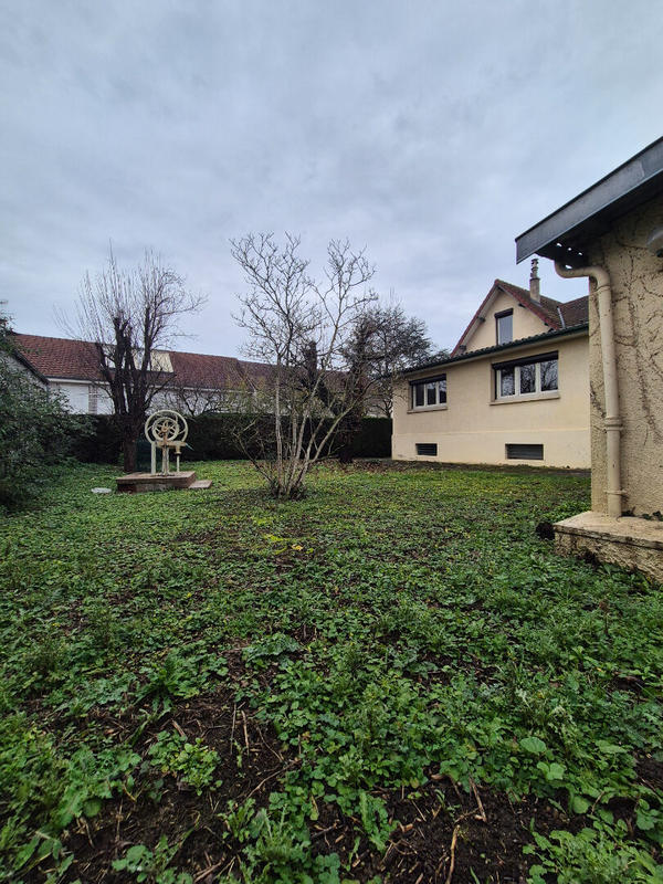 Maison - 117 m² - 6 pièces