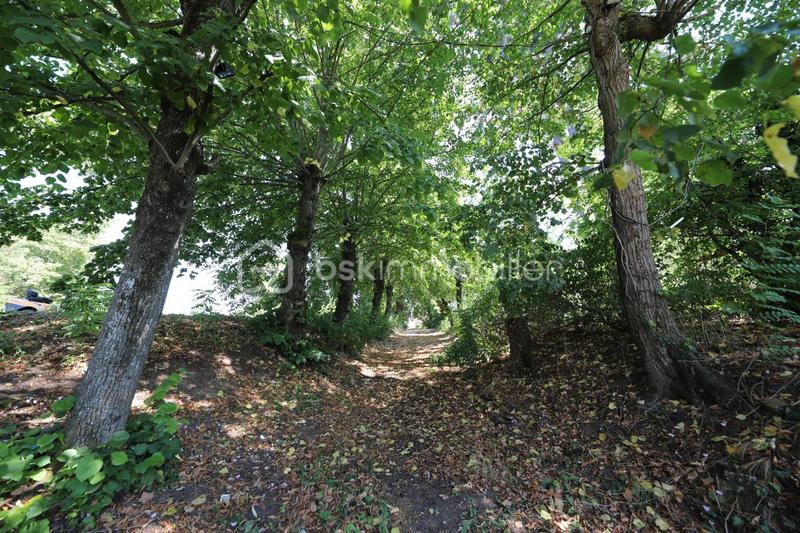 Demeure - 260 m² - 7 pièces