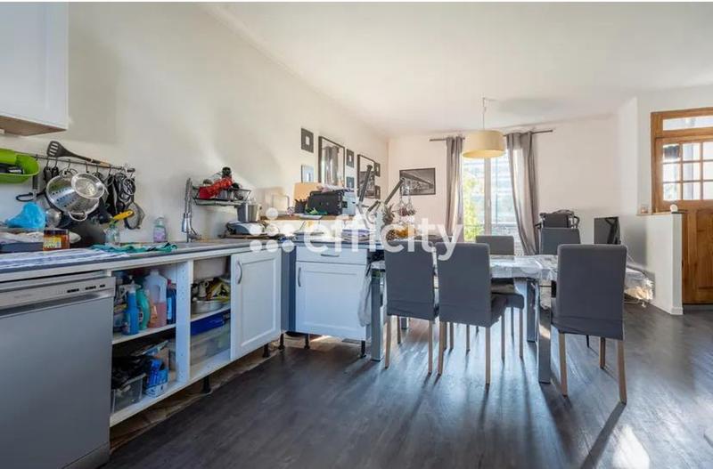 Maison - 66 m² - 3 pièces