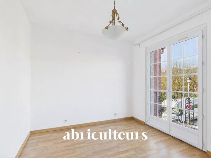 Maison - 89 m² - 4 pièces