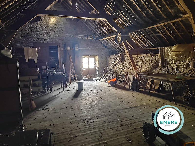 Maison ancienne - 200 m² - 4 pièces