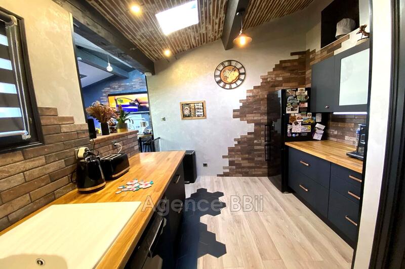 Maison - 115 m² - 5 pièces