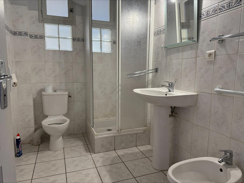 Appartement - 75 m² - 5 pièces