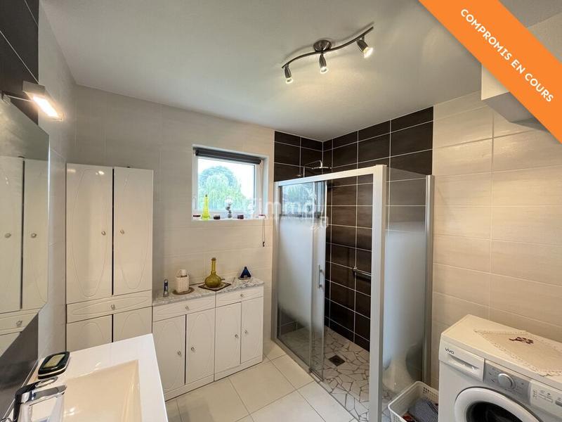 Appartement - 81 m² - 3 pièces