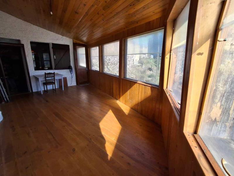 Maison - 220 m² - 13 pièces