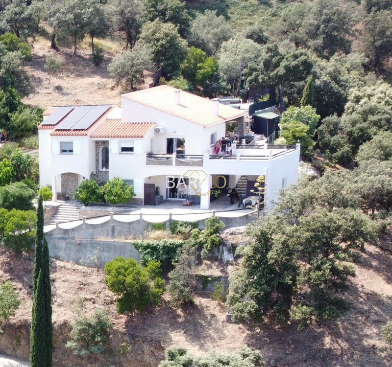 Villa - 198 m² - 7 pièces