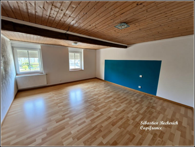 Maison en pierre - 236 m² - 7 pièces