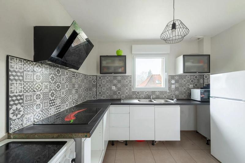 Maison - 89 m² - 5 pièces