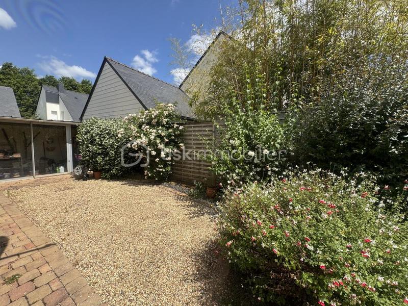 Pavillon - 186 m² - 8 pièces