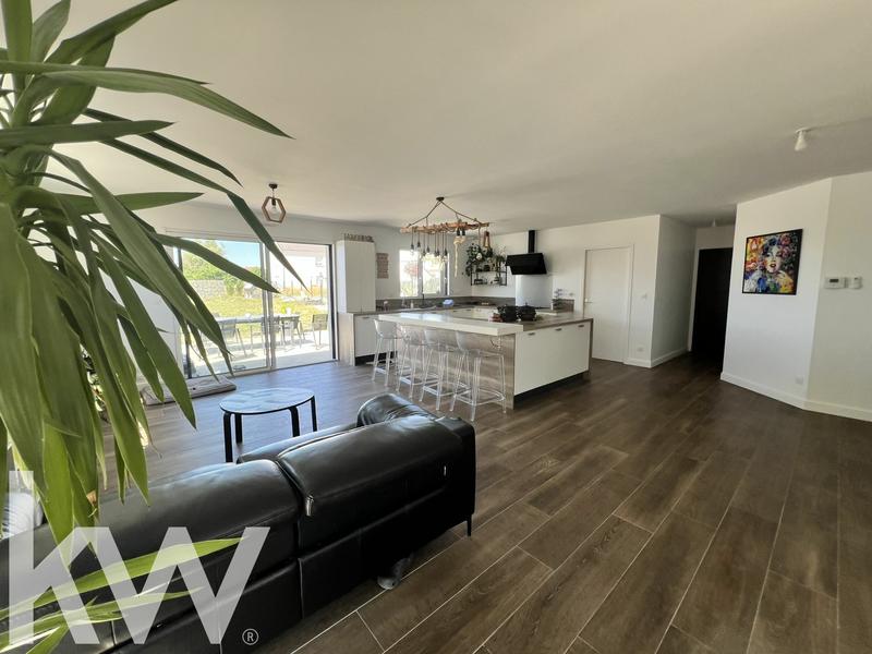 Maison - 123 m² - 5 pièces