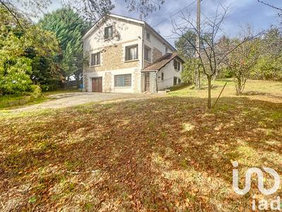 Maison - 137 m² - 5 pièces