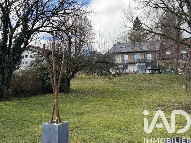 Appartement - 197 m² - 5 pièces