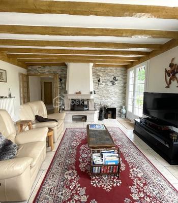 Maison - 170 m² - 8 pièces