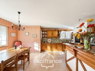 Maison - 146 m² - 6 pièces