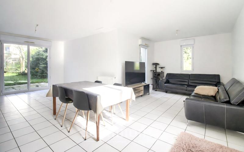 Maison - 84 m² - 4 pièces