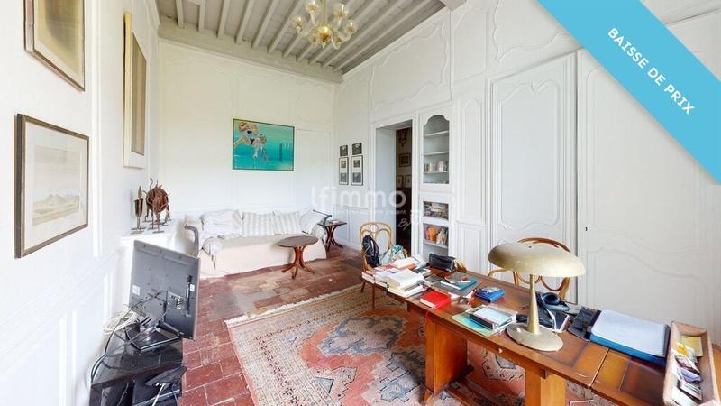 Demeure - 644 m² - 25 pièces