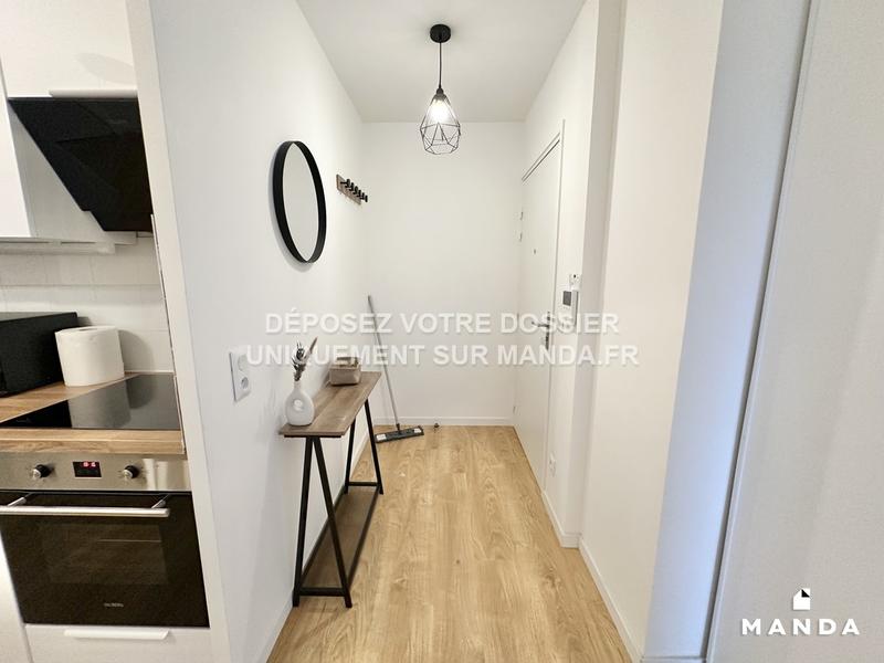 Chambre - 10 m² - 4 pièces