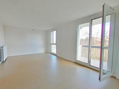 Appartement ancien - 83 m² - 3 pièces