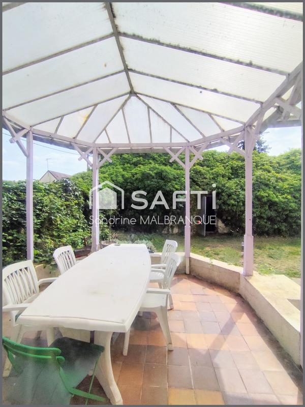 Maison - 247 m² - 6 pièces