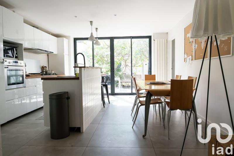 Maison de maîtres - 190 m² - 8 pièces