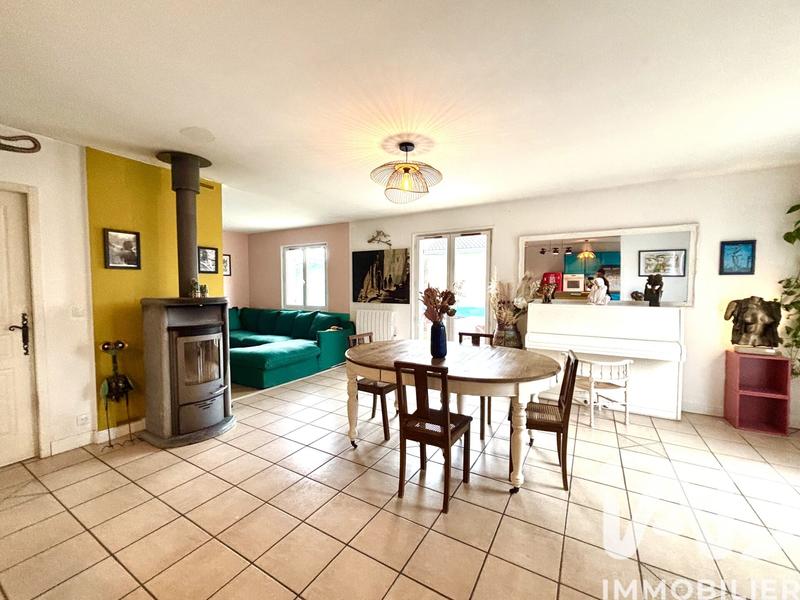 Maison - 90 m² - 4 pièces