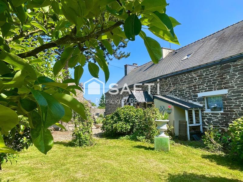 Maison - 234 m² - 8 pièces