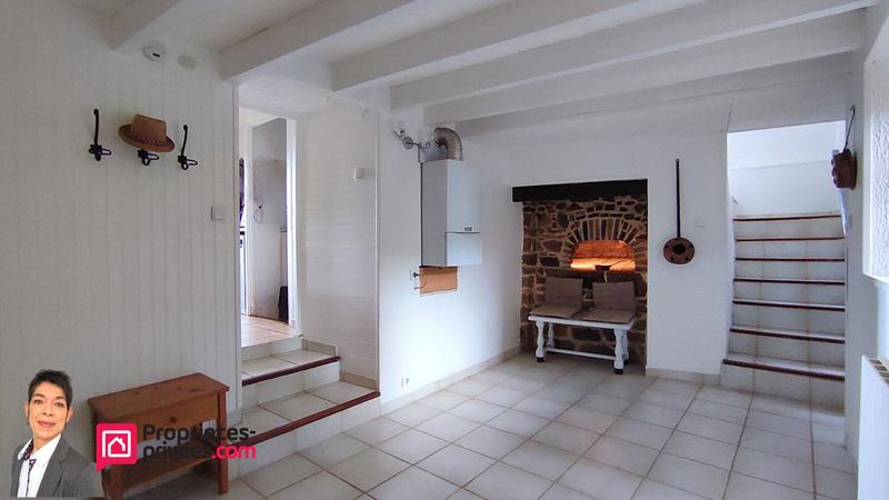 Maison - 150 m² - 8 pièces