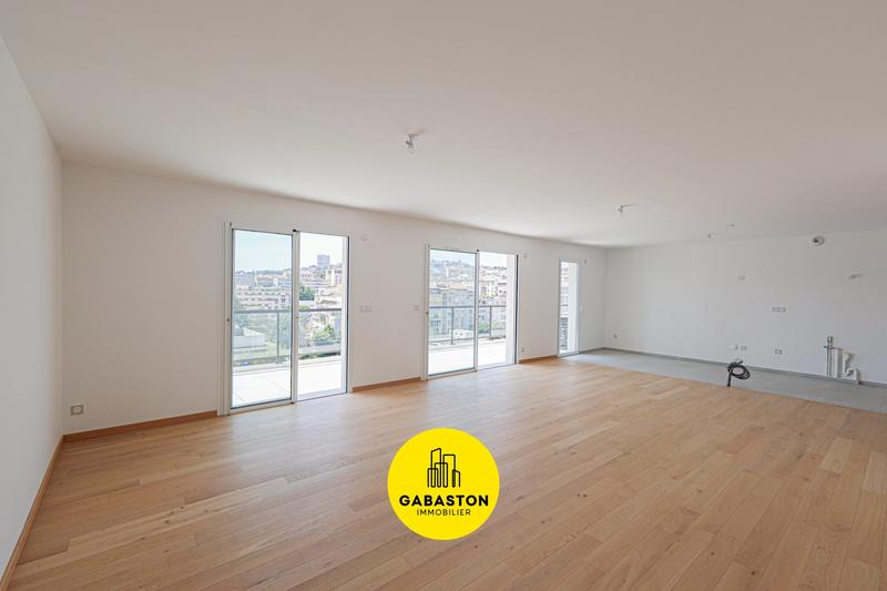 Appartement - 123 m² - 4 pièces