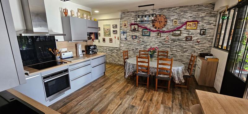 Duplex - 131 m² - 4 pièces