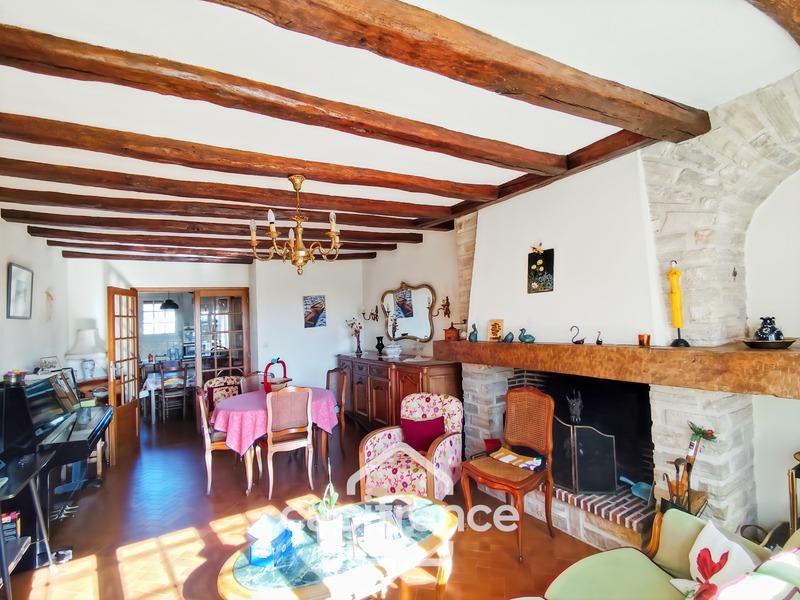 Maison - 105 m² - 4 pièces