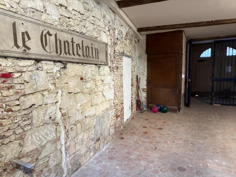 Maison - 200 m² - 6 pièces