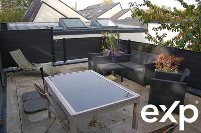 Maison - 215 m² - 8 pièces