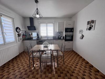 Maison - 113 m² - 5 pièces