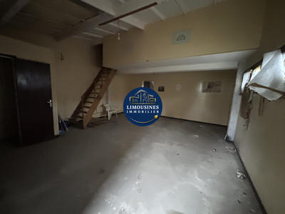 Parking / Garage - 96 m²