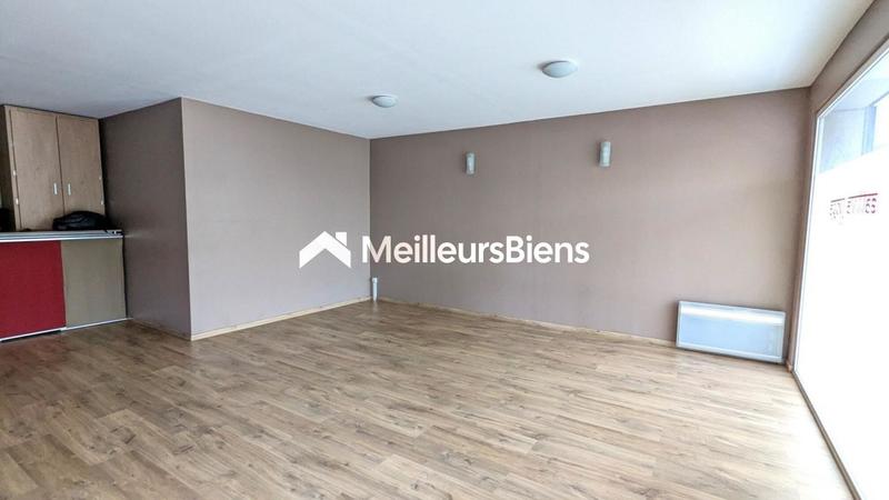 Local commercial - 43 m² - 2 pièces