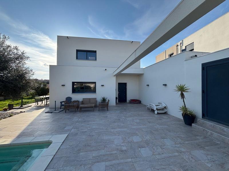 Villa - 150 m² - 4 pièces