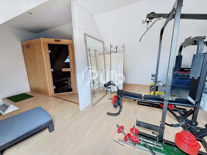 Fermette - 198 m² - 8 pièces