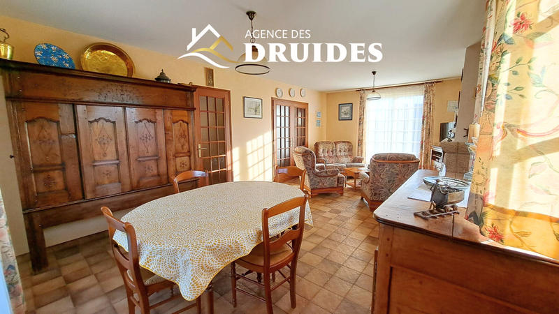 Maison - 106 m² - 6 pièces