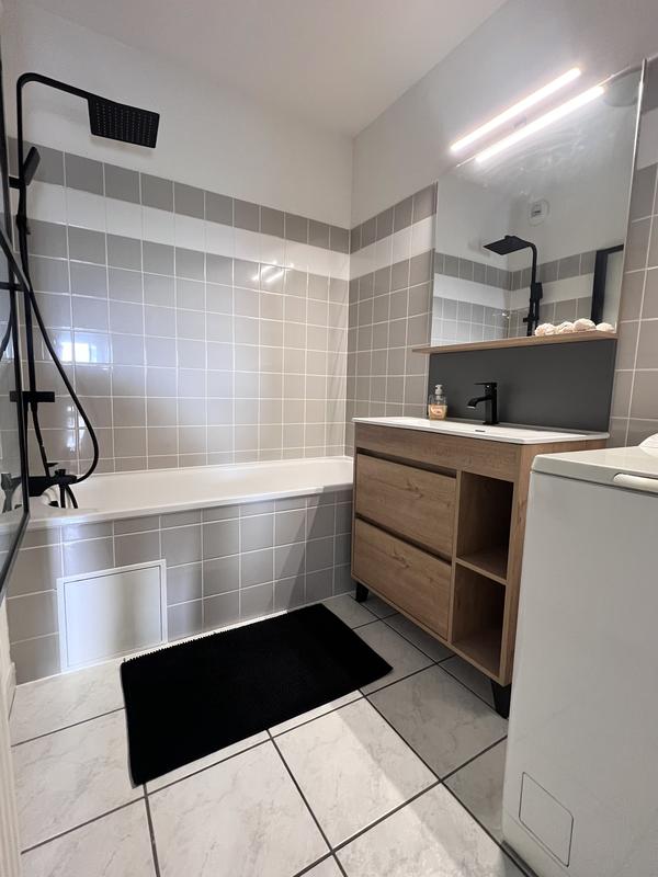 Appartement - 70 m² - 3 pièces