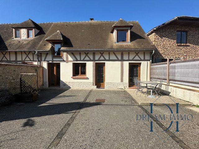 Maison - 113 m² - 5 pièces