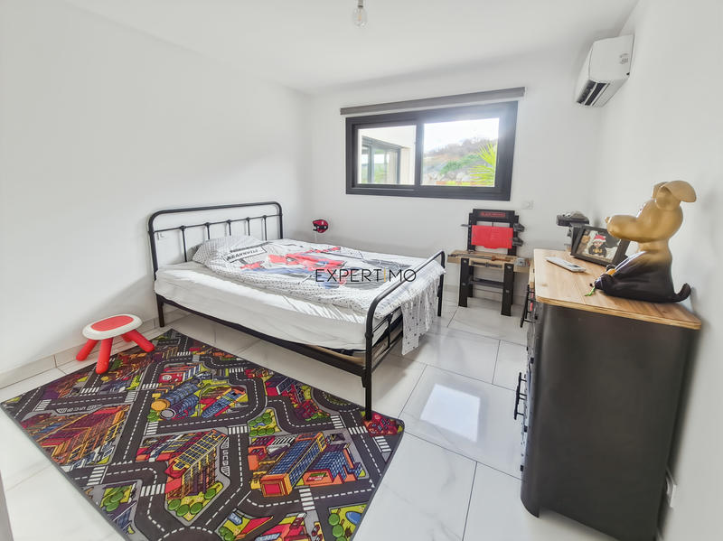 Villa - 115 m² - 4 pièces