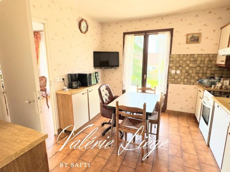 Maison - 180 m² - 5 pièces