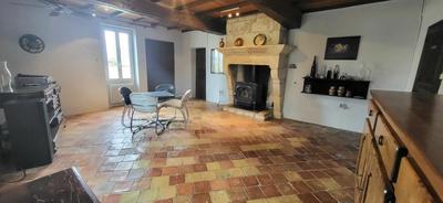 Maison de village - 210 m² - 5 pièces