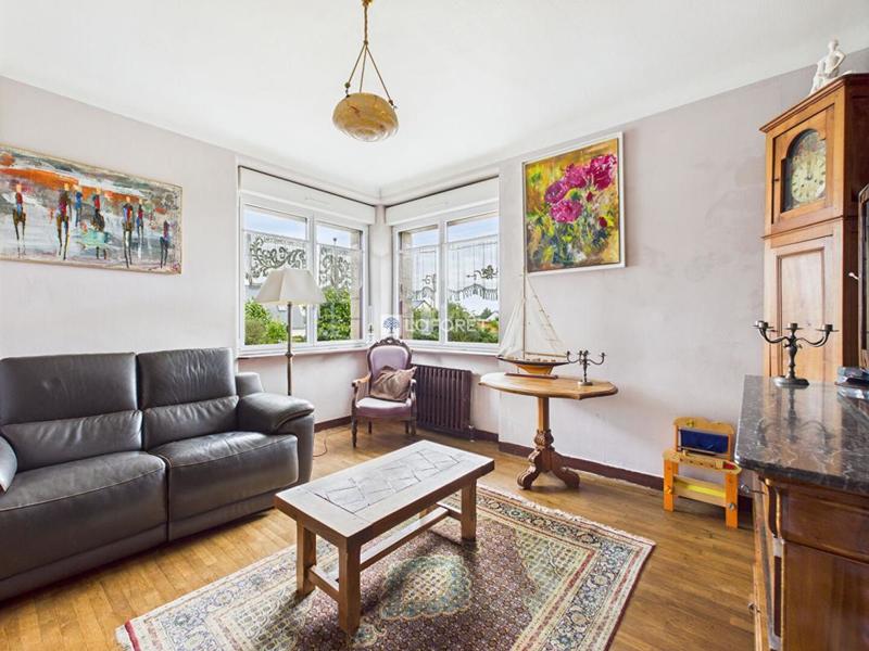 Maison - 178 m² - 6 pièces