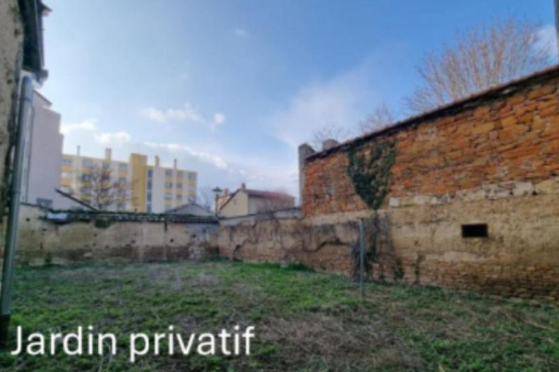 Maison - 130 m² - 1 pièce